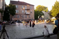 fontanna-na-placu-bohaterow-w-zielonej-gorze-10