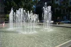 fontanna-na-placu-bohaterow-w-zielonej-gorze-3
