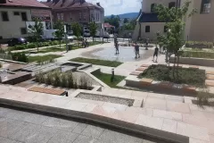 fontanna-skwer-piotra-gajdy-w-tarnowie-30